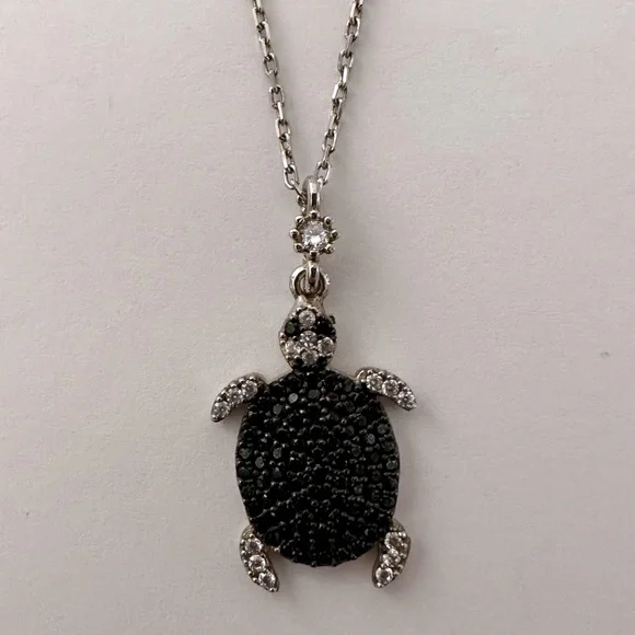 925 Silver turtle necklace black / clear cz stones - Picture 4 of 4